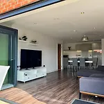 Luxury Jq Sky Garden - Free Parking