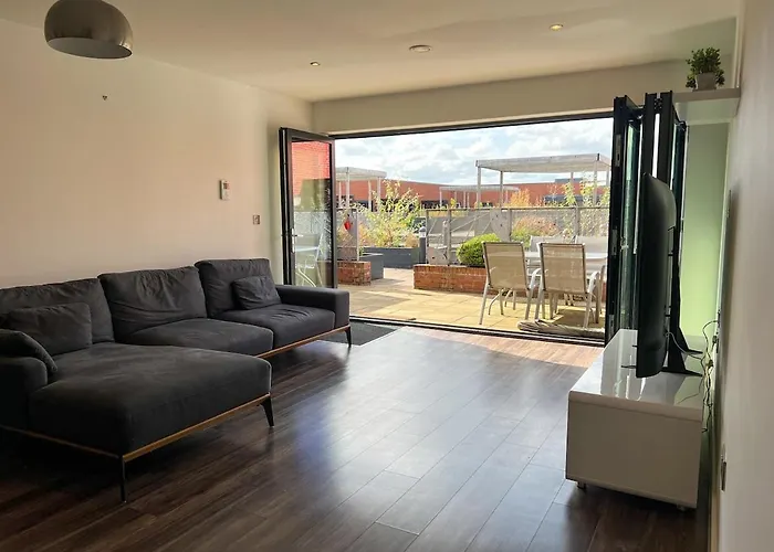 Luxury Jq Sky Garden - Free Parking